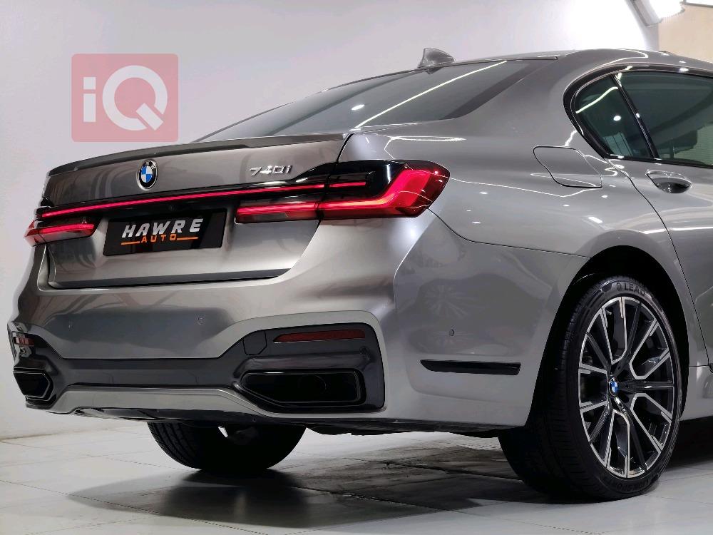 BMW 7-Series